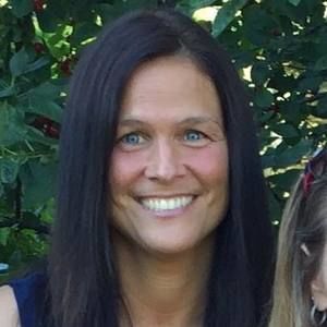 Meet your Posher, Anne-emmanuelle